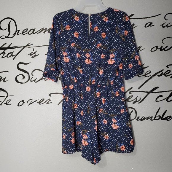 Altar'd State Navy Polka Dot Floral Shorts Romper, M - Picture 5 of 9